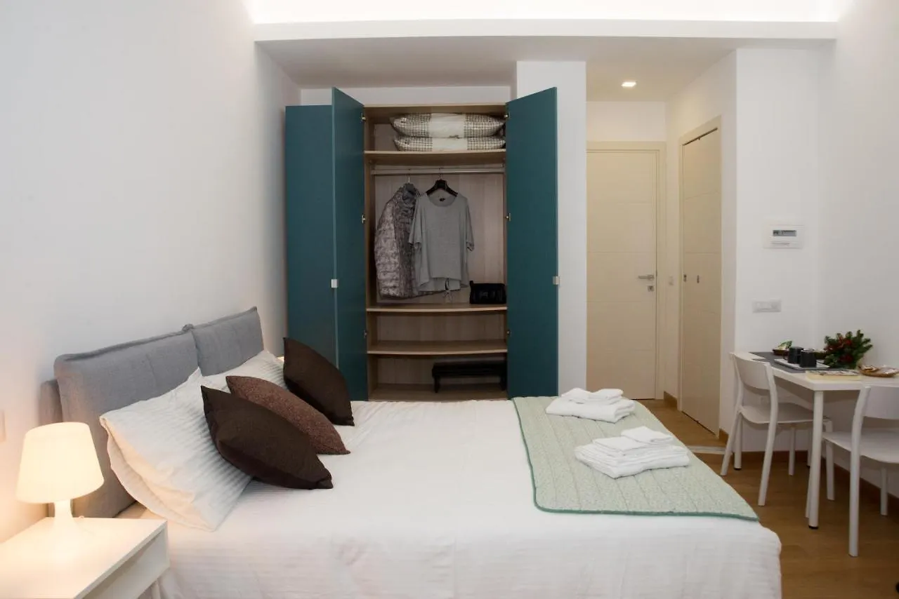 A Due Passi Da San Pietro Bed & Breakfast Rome 0*,