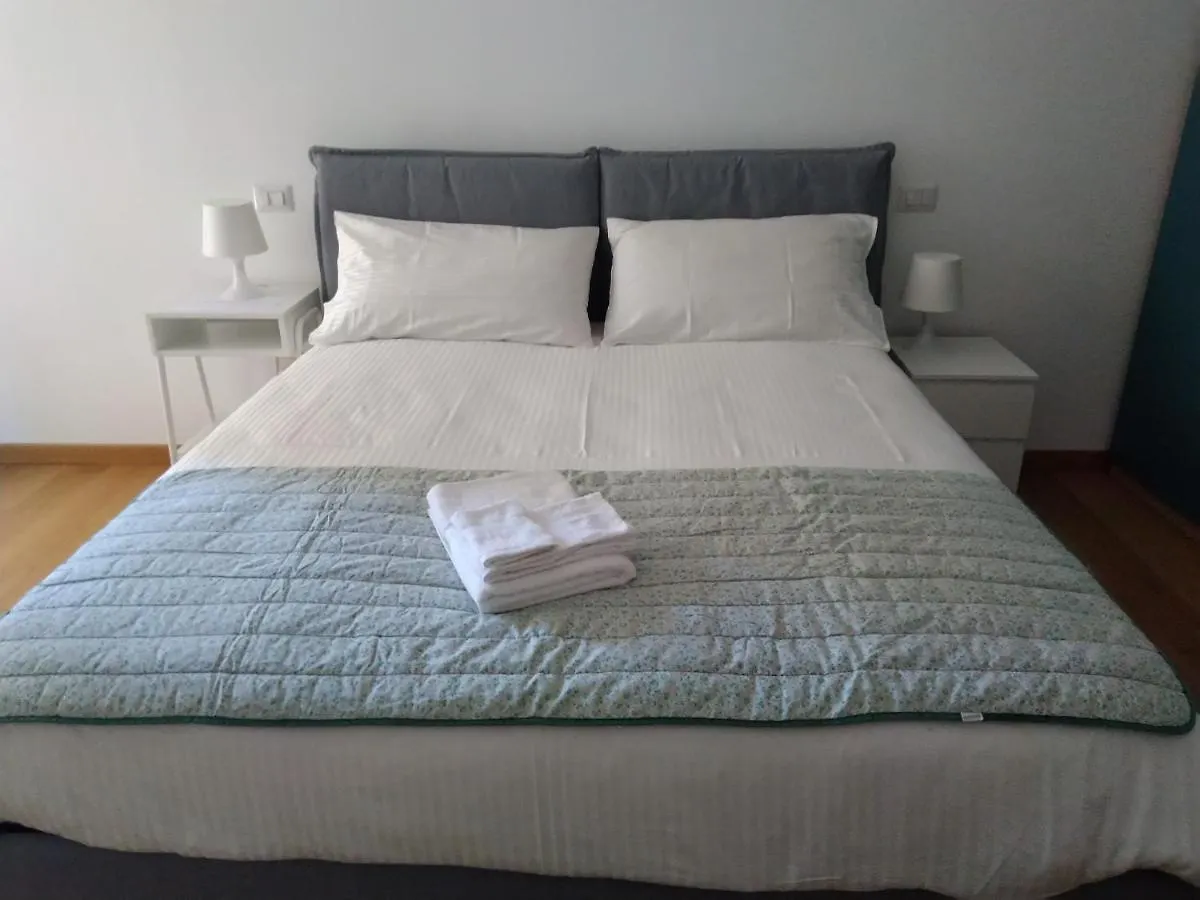 로마 A Due Passi Da San Pietro B&B