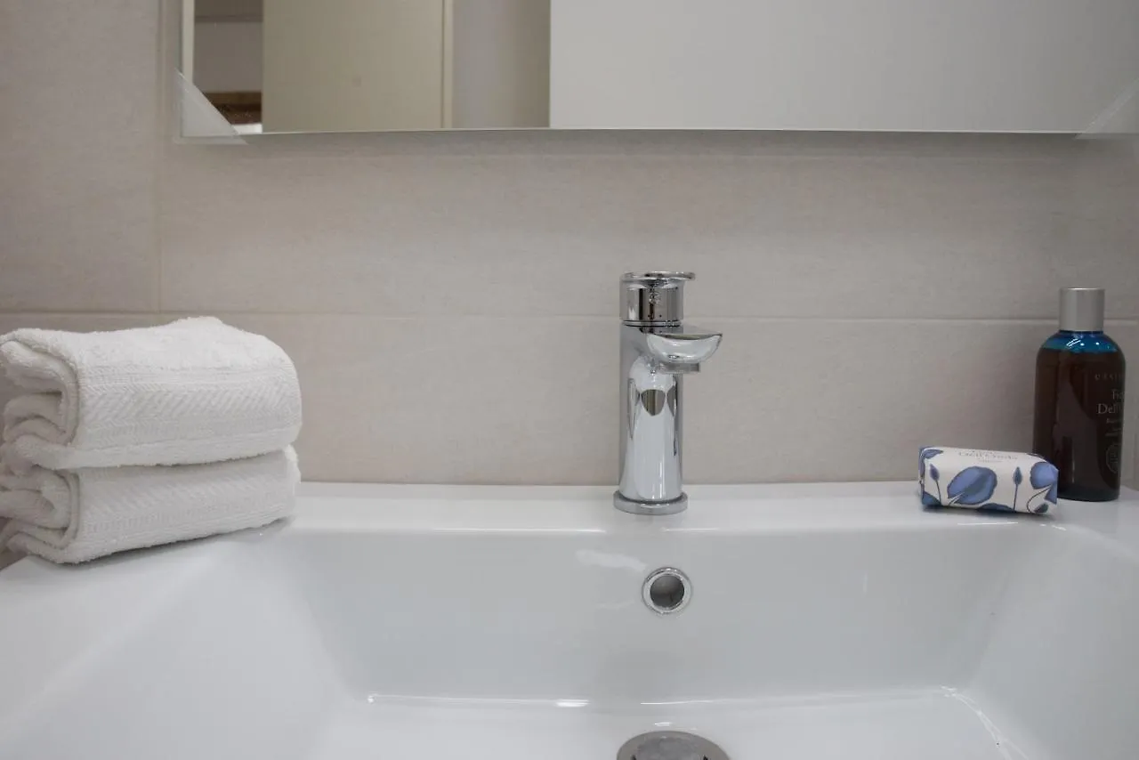 A Due Passi Da San Pietro Bed & Breakfast Rome Italy